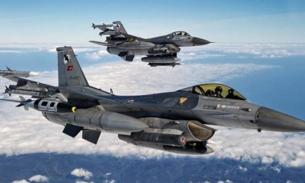 Χωρίς τελειωμό οι τουρκικές προκλήσεις στο Αιγαίο - Εμπλοκές με μαχητικά και παραβιάσεις του εναέριου χώρου από τουρκικά UAV